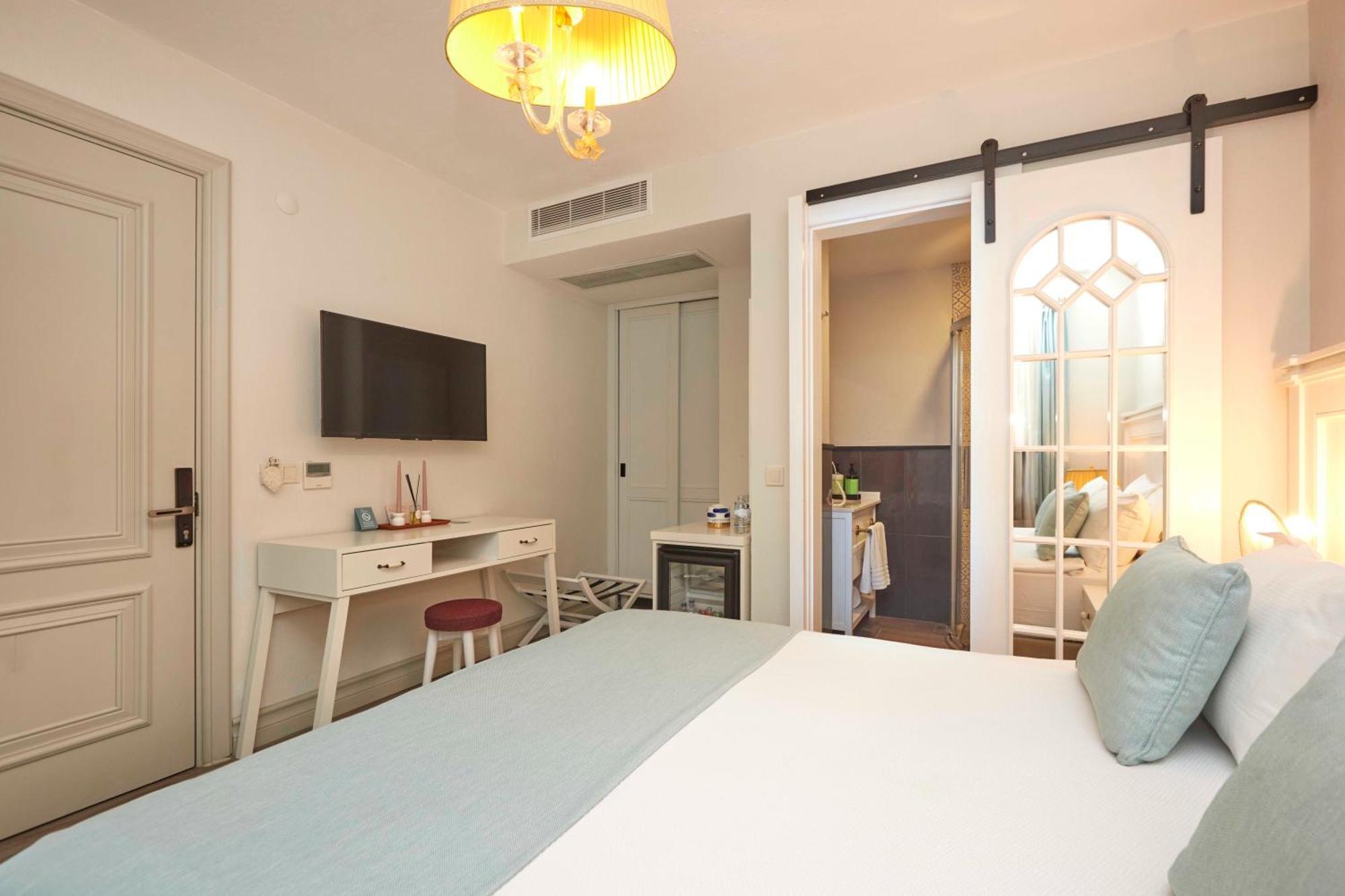 Alabora Hotel Алачати Экстерьер фото